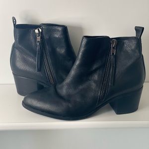 Steve Madden black leather booties, women’s size 9